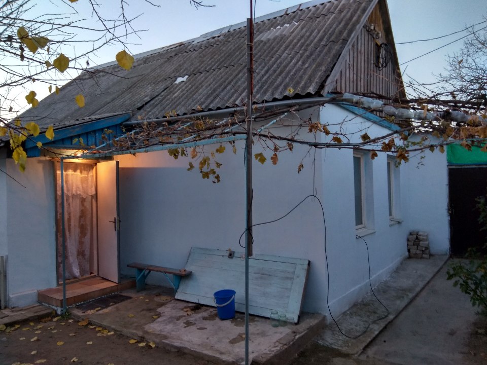 Житловий будинок площею 39,3 м.кв., розташований за адресою: Херсонська область, Каховський район, м. Каховка, вул.Фокіна, буд. 14