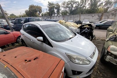 Автомобіль марки FORD C - MAX, номер кузова WF0JXXWPBJCE26131, днз СА0809ВР, білого кольору, 2012 р.в.