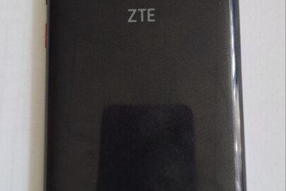 Мобільний телефон "ZTE", б/в