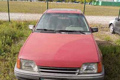 Автомобіль марки  Opel, модель  Kadett, 1989 року випуску, тип – легковий седан – В, VIN –  W0L000034K5118110, реєстраційний номер АЕ9188СА