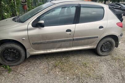 Автомобіль PEUGEOT, модель 206 А, 2007 р.в., бежевого кольору, реєстраційний номер AE1467PK, номер кузова 21700048
