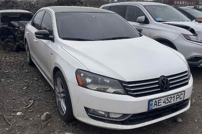 VOLKSWAGEN, модель: PASSAT, категорія: ЛЕГКОВИЙ, колір: БІЛИЙ, ДНЗ AE4521PC,  рік виробництва: 2014, Номер кузова: 1VWBS7A32EC094504