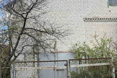 Іпотека. Садовий (дачний) будинок, з господарськими будівлями та спорудами, заг.площею 141 кв.м; земельна ділянка 0,510 га, кадастровий номер б/н, за адресою: Дніпропетровська обл., Дніпровський р., м. Підгородне, "Нептун" садівниче товариство, будинок 10