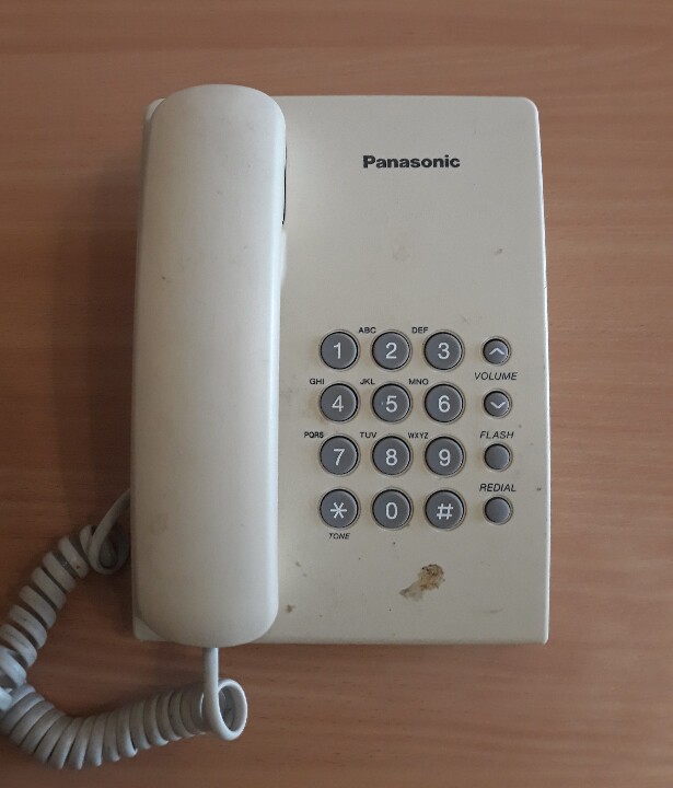 Стаціонарний телефон «Panasonic» KX-TS2350