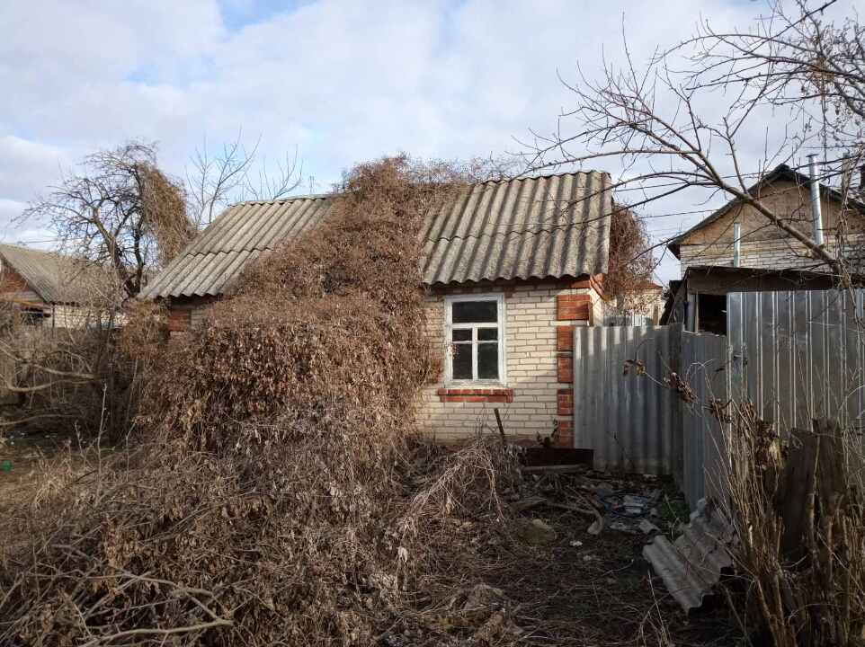 ІПОТЕКА:Житловий будинок з надвірними будівлями та спорудами, загальною площею 55,9 кв. м., за адресою: Харківська обл., Дергачівський р., смт. Вільшани, вул. Гончаренка, 15