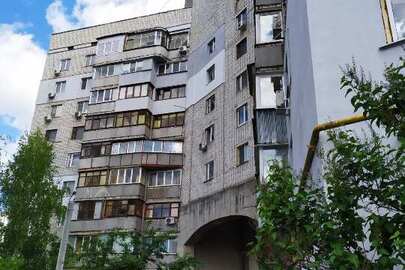 ІПОТЕКА: 1/2 частки чотирикімнатної квартири загальною площею 106,8 кв.м., розташованої за адресою: м. Харків, пр. Московський, буд. 97, кв. 182