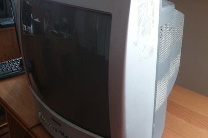 Телевізор марки DAEWOO сірого кольору