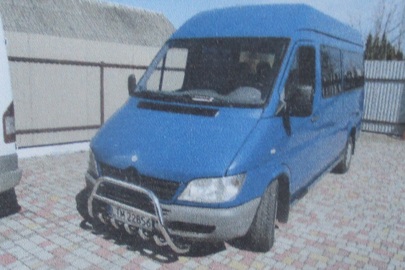 Транспортний засіб марки Mercedes-Benz 316 CDI, 2005 року випуску, синього кольору, реєстраційний номер LTM22856, №куз. WDB9036621R826604, об'єм двигуна - 1748 см. куб., дизель