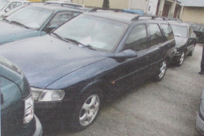 Автомобіль марки "Opel Vectra", 1998 року випуску, реєстраційний номер WY5045W, № куз. WOLOJBF35W1285326, об'єм двигуна - 1598 см. куб., бензин