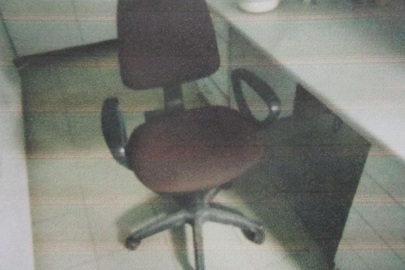 Крісло офісне - 2 шт.