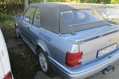 Транспортний засіб марки Ford Escort, 1990 року випуску, реєстраційний номер EZD03RG, № куз. WF0LXXGKALHJ87722, сірого кольору, об'єм двигуна - 1608 см. куб., дизель
