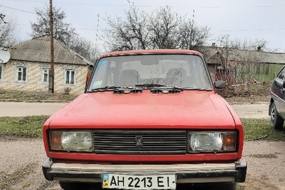 Легковий автомобіль : ВАЗ 2105, 1990 р.в.., червоного  кольору, ДНЗ: АН2213 ЕІ , VIN: XTA210530М1200250