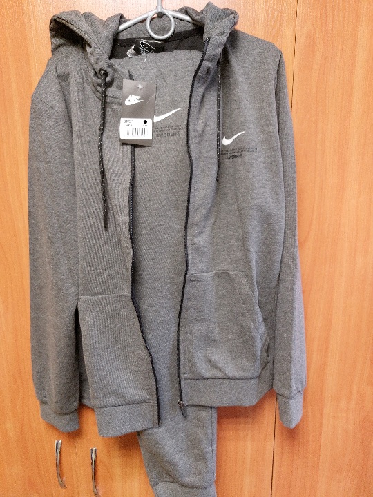 Спортивний костюм, т/м «Nike» колір сірий, розмір – M, новий
