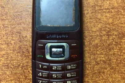 Мобільний телефон "Samsung 8130"