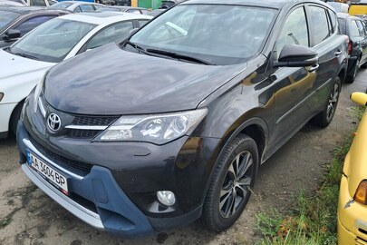 Транспортний засіб марки: TOYOTA, модель: RAV4, легковий універсал, ДНЗ: АА3604ВР, р.в. 2014, VIN: JTMREREV10D045507, колір: коричневий