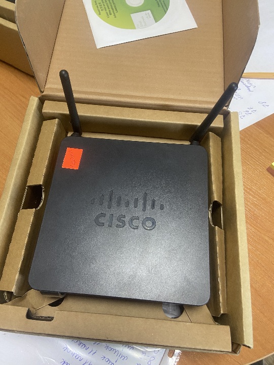 VPN роутер, Cisco RV180W, б/в у кількості 2 шт.