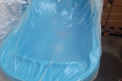 Дитячі ванночки зі зливом та коропом «Dünya Plastik» блакитного кольору, V: 35 л, артикул 12004, у використанні не були у кількості 130 шт.