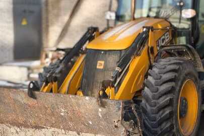 Екскаватор-навантажувач JCB 4CX SITEMASTER, номерний знак 93004АА, заводський номер JCB4CX4WCM2999738, 2021 року випуску, б/в