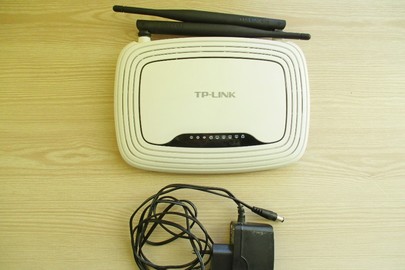 Маршрутизатор "TP-LINK" TL-WR841N 
