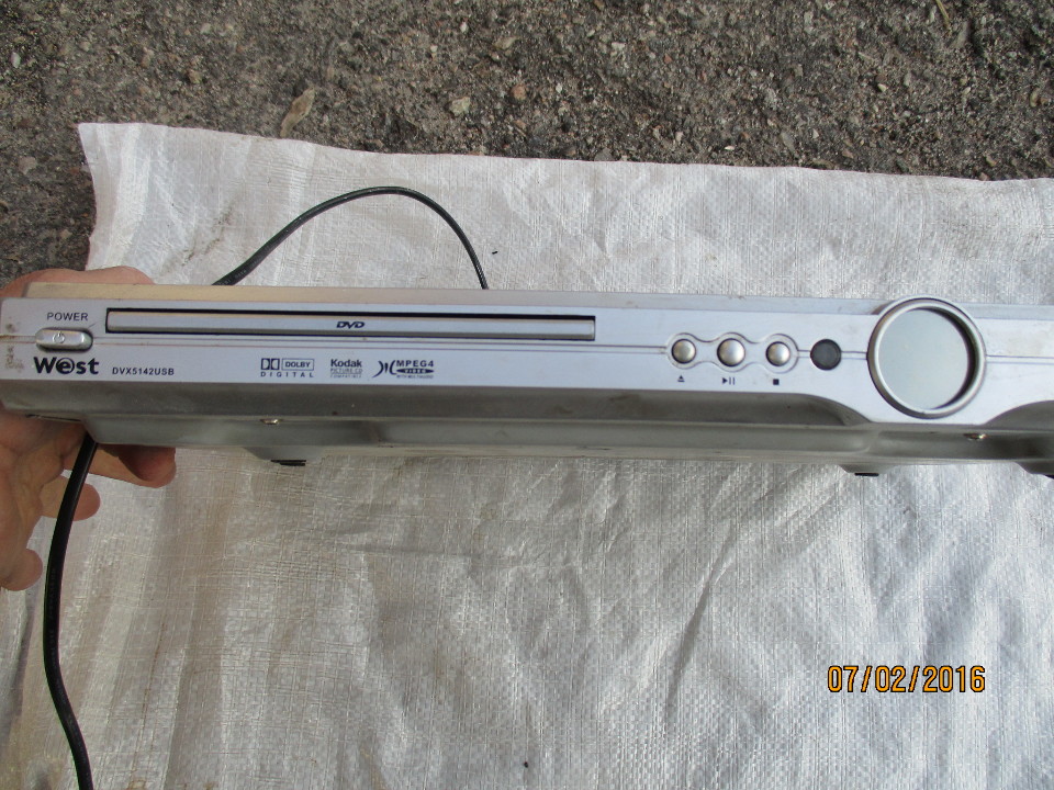 Програвач DVD - WEST DVX5142USB