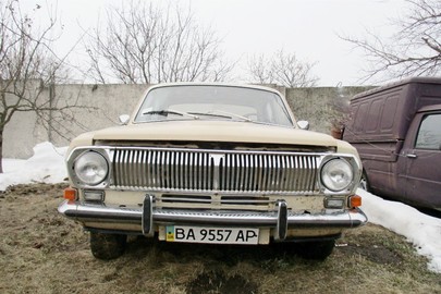 Автомобіль ГАЗ 24, 1983 року випуску, реєстраційний номер ВА9557АР, номер кузова 873612, номер шасі 884402