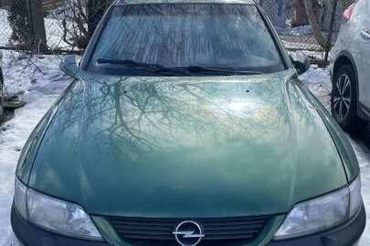 Автомобіль OLEL VECTRA, 1996 року випуску, зеленого кольору, № кузова – W0L000038V5074202, ДНЗ ВС0831ОС