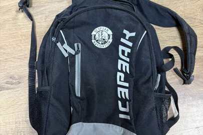 Конфісковане майно за вироком суду: рюкзак чорного кольору з надписом «icepeak» , б/в