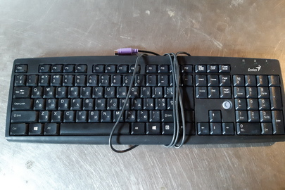 Клавіатура марки Genius,  чорнго кольору, с/н WE3991018241, б/к, робочий стан не перевірявся