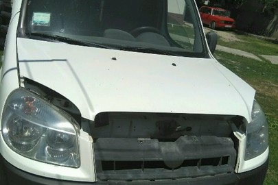 Транспортний засіб  марки FIAT DOBLO CARGO, 2012р.в., білого кольору, кузов №ZFA22300005730924, державний номерний знак ВО8240АТ