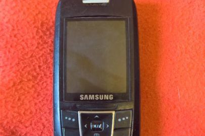 Мобільний телефон марки SAMSUNG, модель SGH-E250, робочий стан не перевірявся