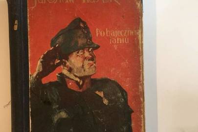 Художня книга, автор Ярослав Гашек "Przygody dobrego wojaka Szwejka", видавництва "Roj", рік випуску 1930