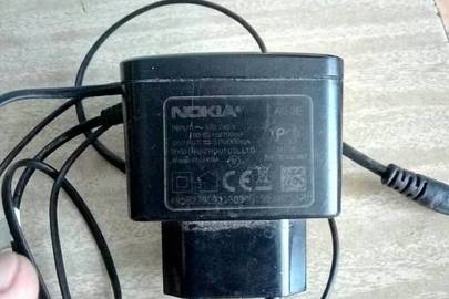Зарядний пристрій NOKIA AC-3F, чорного кольору, робочий стан не перевірявся