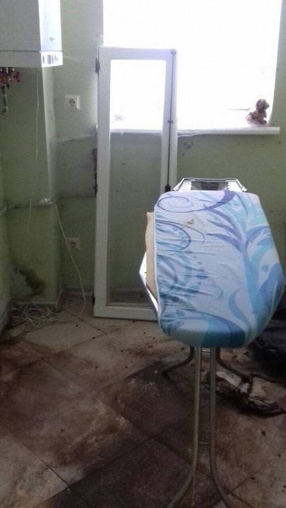 Гладильна дошка, сірого кольору, метал – алюміній