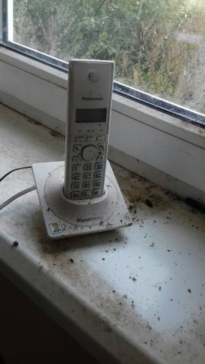 Стаціонарний телефон марки Panasonic, модель № КХ-ТС 1714А, білого кольору, р/с не перевірявся
