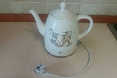 Електричний чайник керамічний марки Underprice, модель ЕК08012, колір білий, б/к, робочий стан не перевірявся