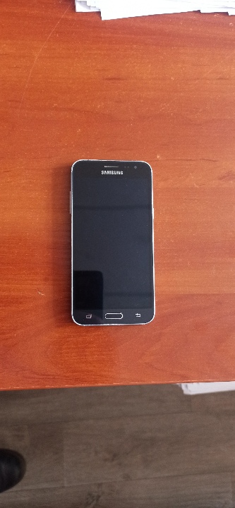 Мобільний телефон Samsung  SM-J 120HDS, бувший у використанні
