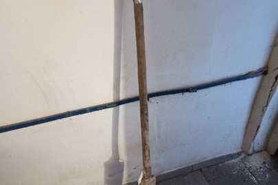 Конфіскація за рішенням суду: дерев"яне весло, бувше у використанні