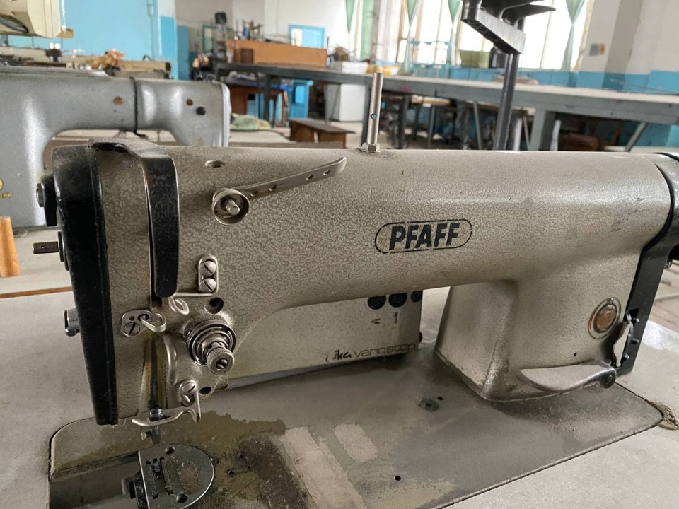 Швейна машина марки PFAFF, серійний номер 292944