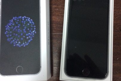 Мобільний телефон iPhone 6, модель А1549, колір: space gray, 32Gb, IMEI: 355787071576683