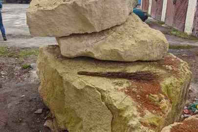 Кам'яна порода вапняку, об'єм 3,4369 метрів кубічних