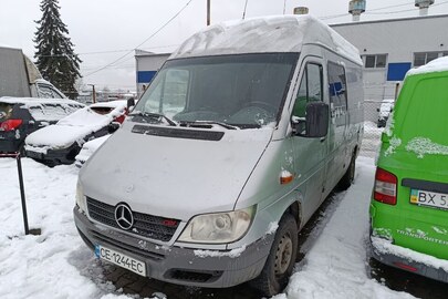 Транспортний засіб марки MERCEDES-BENZ, моделі SPRINTER 316 CDI, рік випуску 2004, колір – сірий, номер кузова: WDB9036621R730887, номер державної реєстрації: CE1244EC