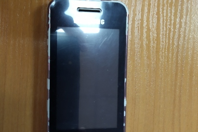 Мобільний телефон "Самсунг", без ІМЕІ, без батареї живлення