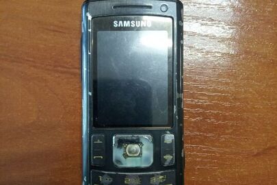 Мобільний телефон Samsung SGH-U800, у неробочому стані