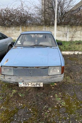 Транспортний засіб АЗЛК 21412, 1990 року виробництва, ДНЗ 19956РЕ, Номер кузова 117811, синього кольору, VIN XTB214120L0088741.