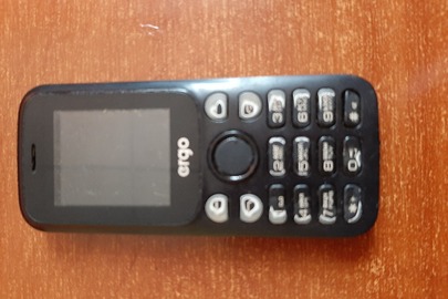 Мобільний телефон торгової марки "Ergo", з серійними номерами IMEI-1:352472090157715, IMEI-2:35247209015772