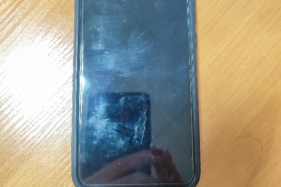 Конфісковане майно за рішенням суду: мобільний телефон марки "Xaiomi redmi note 7" IMEI1:863113046699416, IMEI2:863113048289414 із встановленою SIM-карткою, б/в