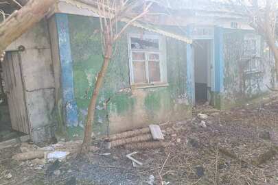 Домоволодіння загальною площею 54,7 кв.м., житловою площею 23,9 кв. м., що розташоване за адресою: Хмельницька область, Хмельницький район, село Адамівка, вул. Козацька ( 70 річчя Жовтня), буд. 23