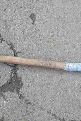 Конфіскація за рішенням суду сокира Метабо, б/в