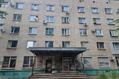 Нежитлове приміщення загальною площею 156,8 кв.м., за адресою: м. Запоріжжя, вул. Петра Сагайдачного (колишня Бородінська), буд. 6А, прим. 325
