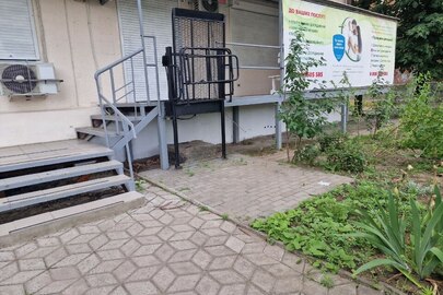 Нежитлове приміщення загальною площею 83,5 кв.м., за адресою: м. Запоріжжя, вул. Щаслива, буд. 11, прим. 2